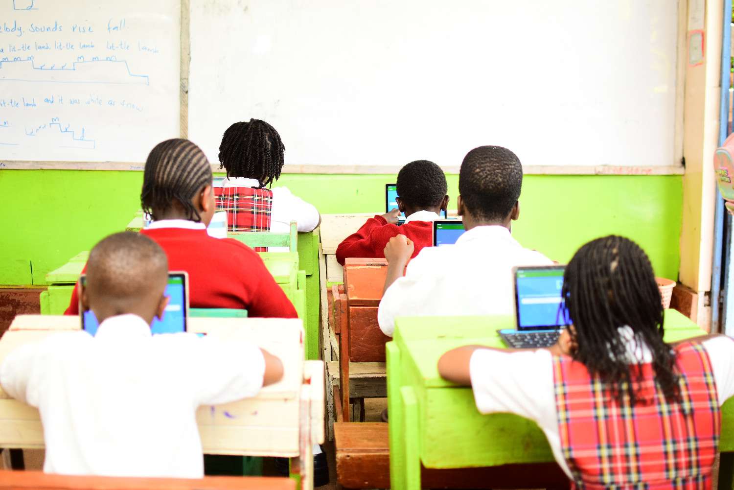 gvs pupils in compuer lab